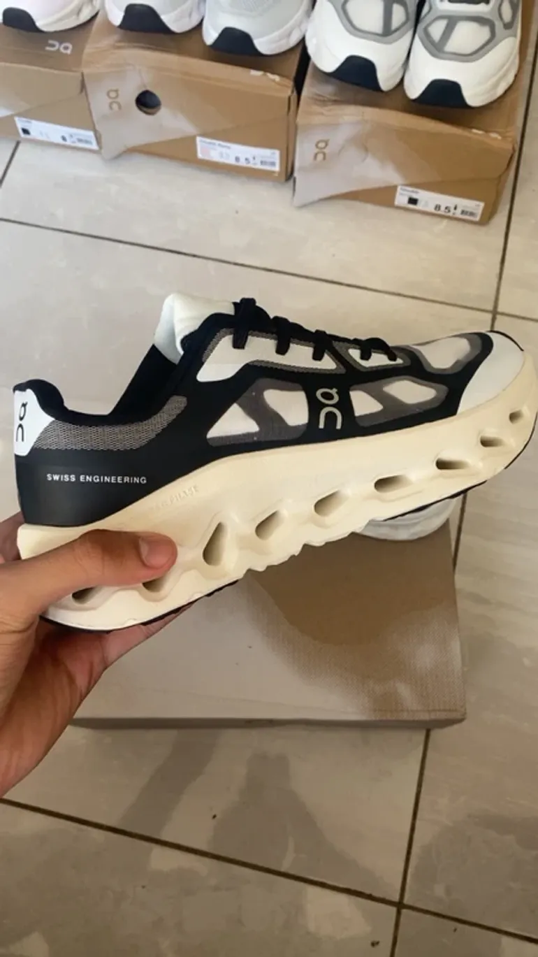Used On Running On Cloud bike — image 4 of 7