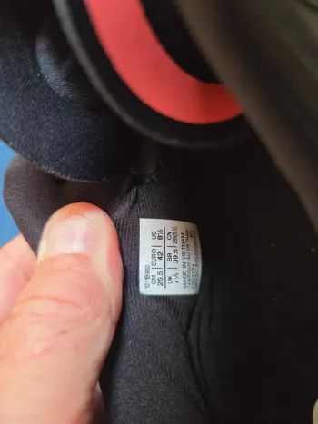 Used Asics Gel Cumulus 27 bike — image 4 of 11