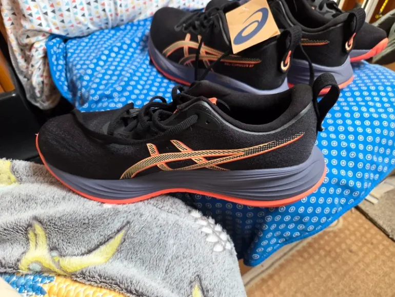 Used Asics Gel Cumulus 27 bike — image 9 of 11