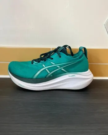 Asics Gel-Nimbus 27 bike de segunda mano — imagen 9 de 15