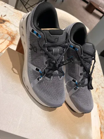 Tweedehands On Running Cloudsurfer 2 Running Shoes