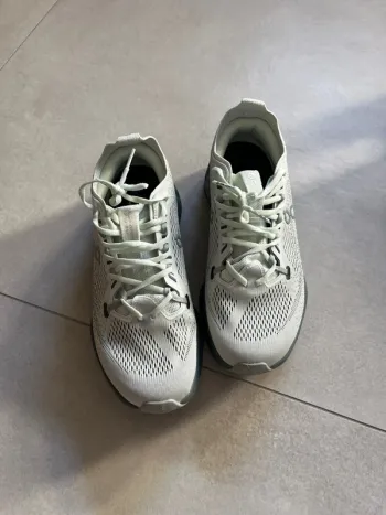 Used On Running shoes bike — image 3 of 5