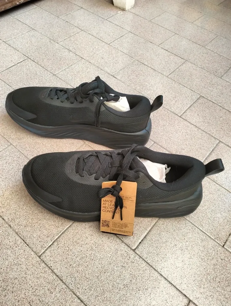 Tweedehands Nike Revolution 7 Next Nature bike — afbeelding 2 van 10