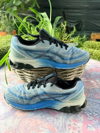Used Asics Gel-Quantum 180 VII bike — image 2 of 6