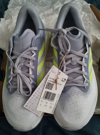 Used Supernova Rise 3 Running Shoes