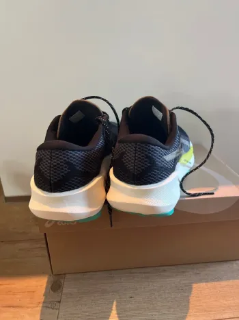 Tweedehands Asics Trabuco 14 bike — afbeelding 4 van 5