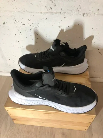 Used Hoka Carbon X2 bike — image 2 of 6