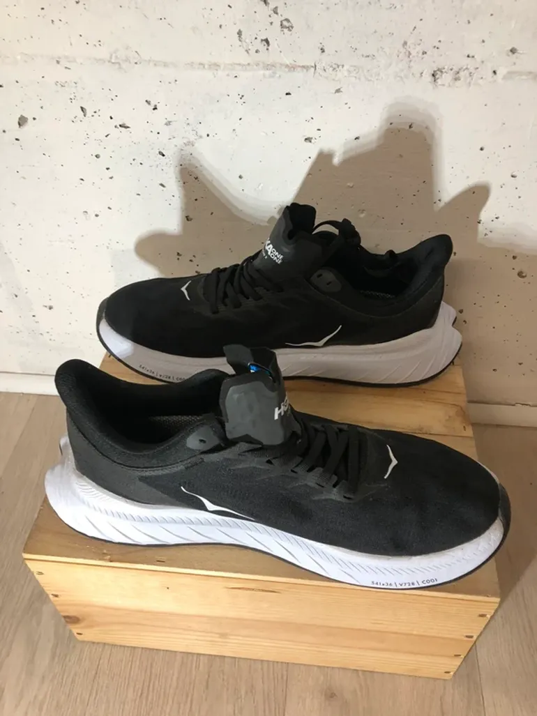 Used Hoka Carbon X2 bike — image 2 of 6
