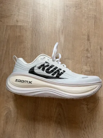 Tweedehands Nike Vomero Plus bike — afbeelding 6 van 13