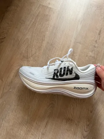 Used Nike Vomero Plus Running Shoes