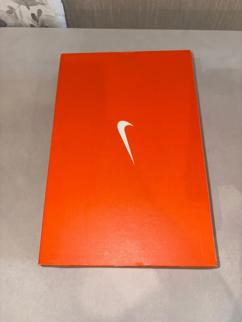 Nike Vomero 18 bike usato — immagine 13 di 14