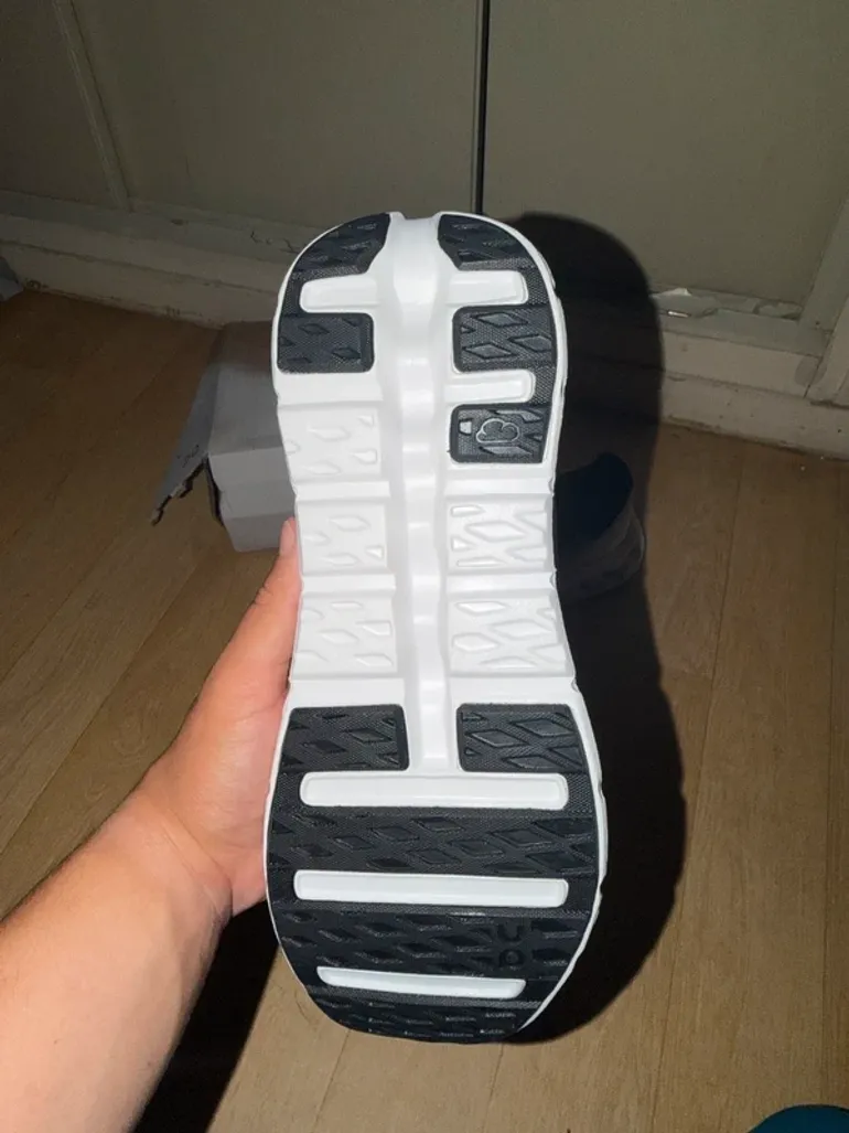 Used On Running Shoes bike — image 2 of 3