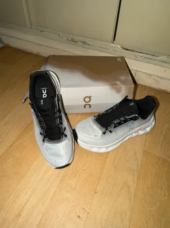 Used On Running Shoes bike — image 3 of 3