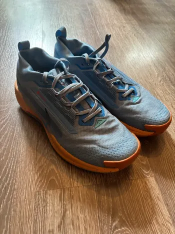 Used Nike Trail ATC Goretex bike — image 5 of 6