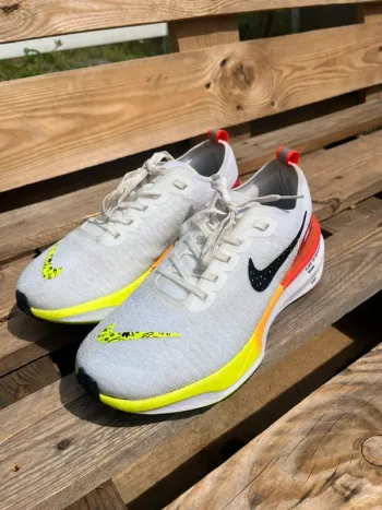 Gebrauchtes Nike ZoomX Invincible Run Flyknit 3 bike — Bild 2 von 4