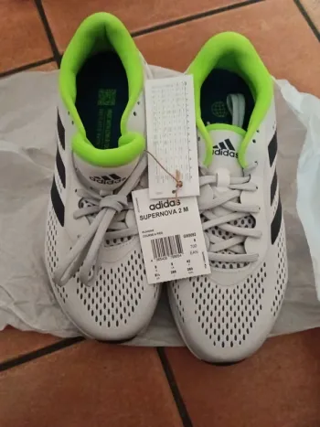 Used Supernova 2 M Running Shoes