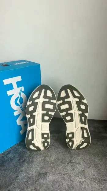Used Hoka Bondi 9 bike — image 5 of 6