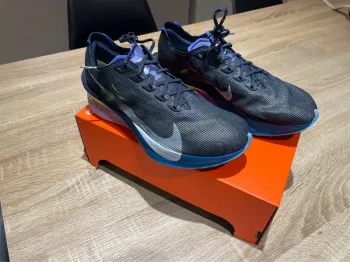 White Nike Zoom X Vaporfly Next % 4 bike de segunda mano — imagen 4 de 9