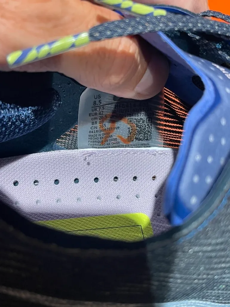 White Nike Zoom X Vaporfly Next % 4 bike de segunda mano — imagen 8 de 9