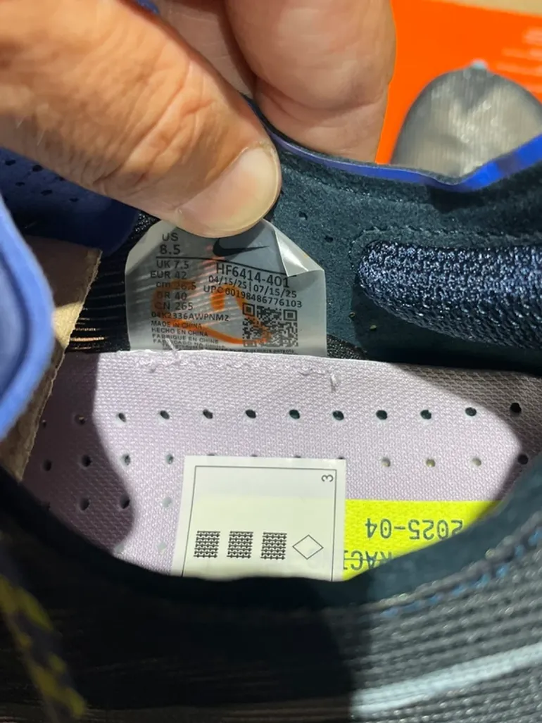 White Nike Zoom X Vaporfly Next % 4 bike de segunda mano — imagen 7 de 9