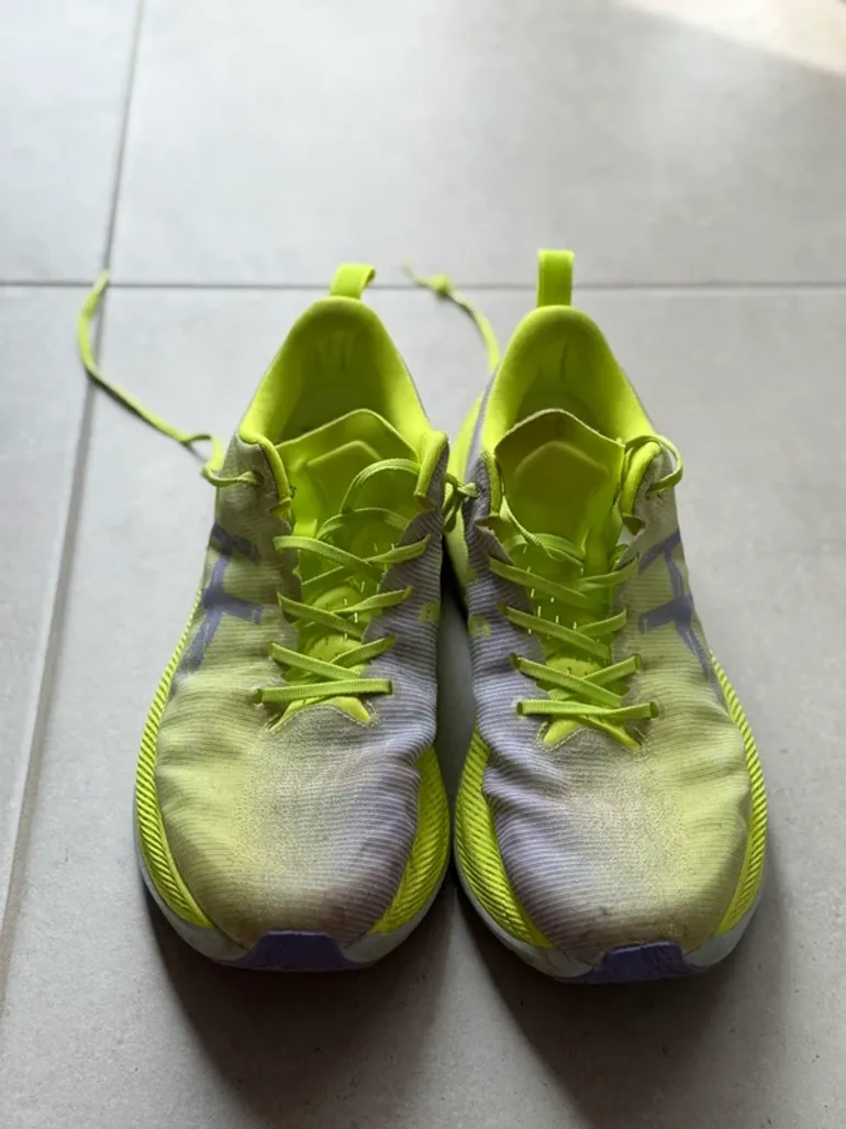 Used Asics Superblast bike — image 3 of 5