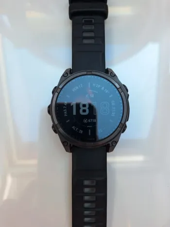 Used Garmin Fenix 8 Sapphire Solar 47 mm 2025 bike — image 2 of 7