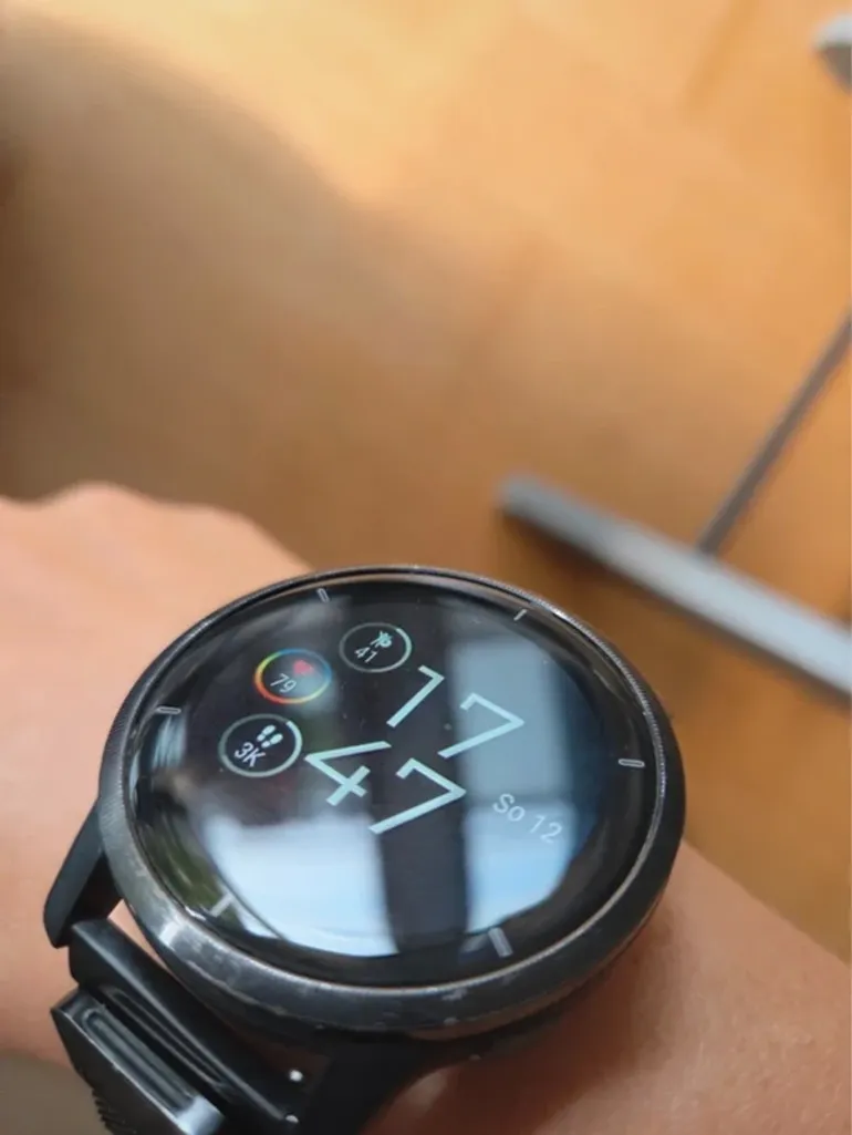 Garmin Venu 2 bike d'occasion — image 3 sur 3