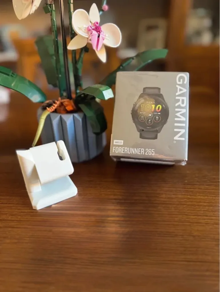 Used Garmin Forerunner 265 bike — image 2 of 3