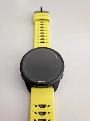Used Garmin Forerunner 165 bike — image 2 of 3