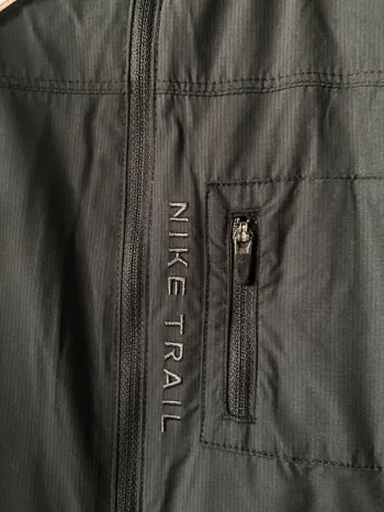 Used Nike Trail Running Vest bike — image 3 of 9