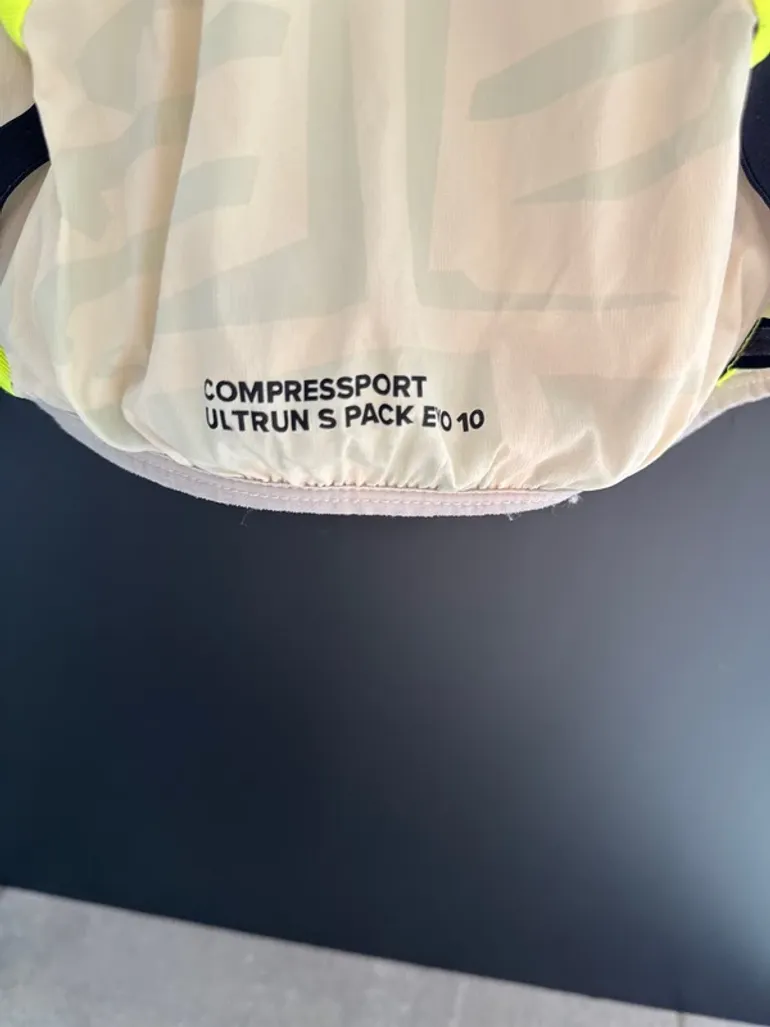 Compressport Ultrun S-Pack Evo 10 bike usato — immagine 6 di 6