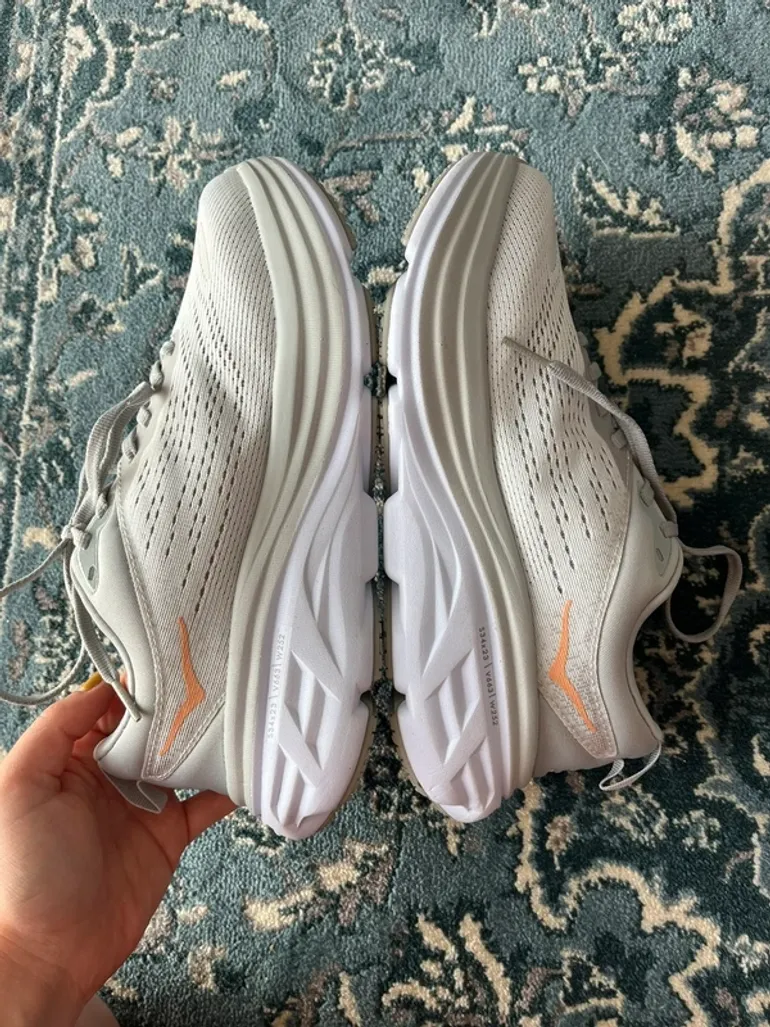 Hoka Bondi 8 bike d'occasion — image 3 sur 8