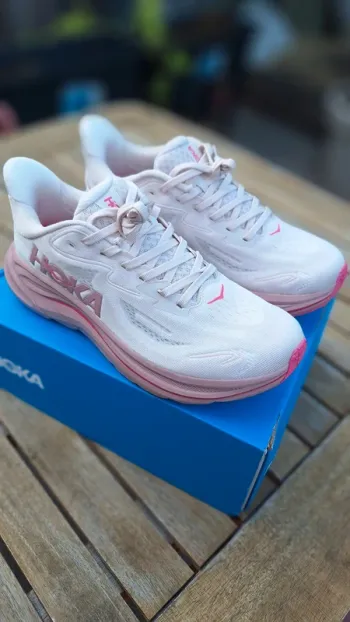 Używany Hoka Clifton 10 Running Shoes