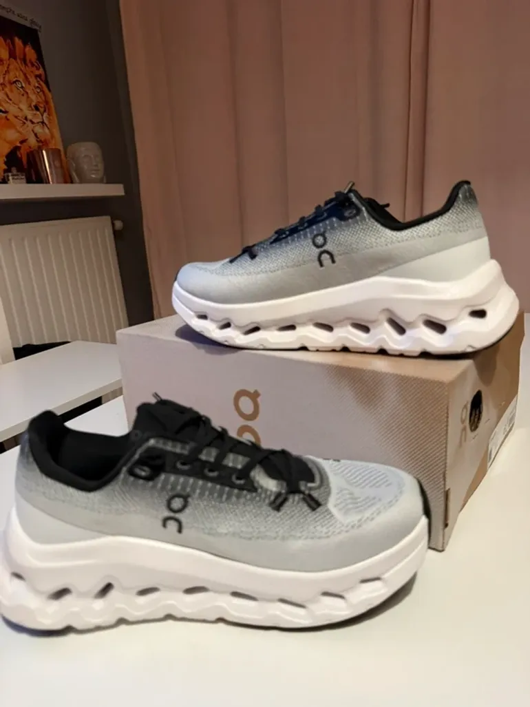 Gebrauchtes On Running Cloudtilt bike — Bild 2 von 4