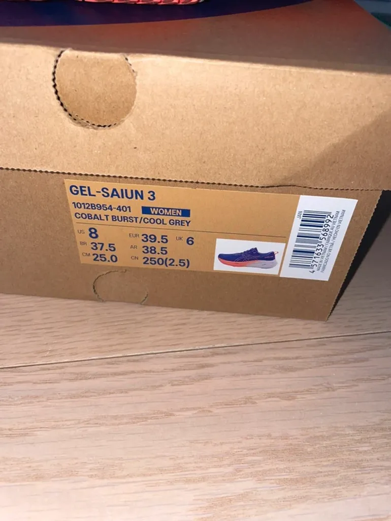 Tweedehands Asics GEL-SAIUN 3 bike — afbeelding 4 van 6