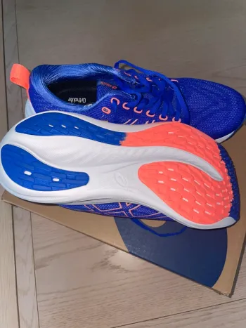 Tweedehands Asics GEL-SAIUN 3 bike — afbeelding 6 van 6