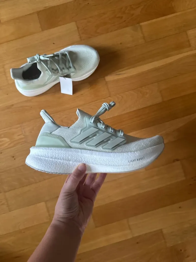 Adidas Ultraboost 5 bike d'occasion — image 3 sur 7