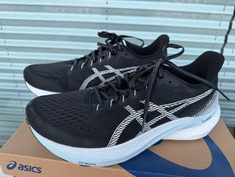 Używany Asics Gel-Pursue 10 bike — zdjęcie 3 z 6