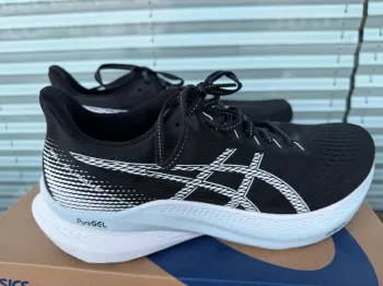 Używany Asics Gel-Pursue 10 Running Shoes