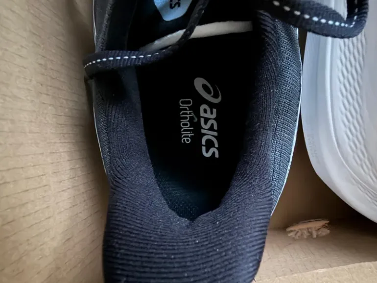 Używany Asics Gel-Pursue 10 bike — zdjęcie 6 z 6