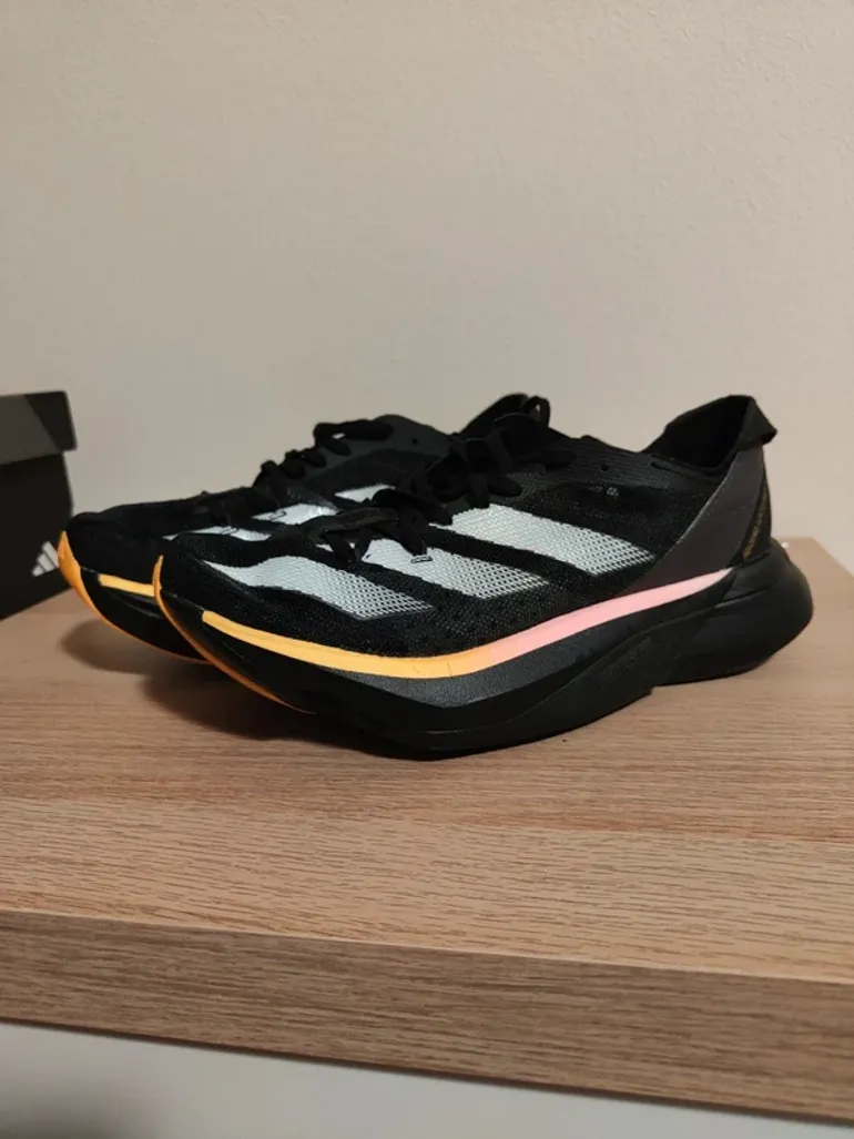 Käytetty Adidas Adizero Adios Pro 3 bike — kuva 2 / 2