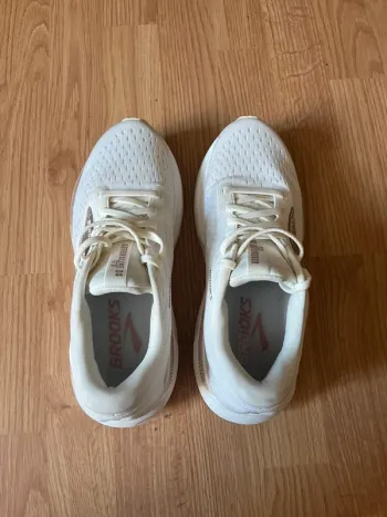 Tweedehands Brooks Chaussures Running Shoes