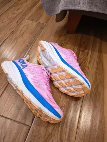 Used Hoka Shoes Pink size 38 Running Shoes