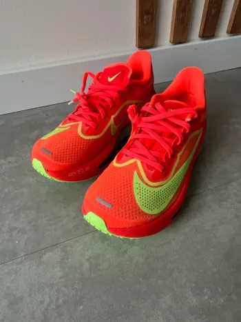 Used Pegasus Nike ZoomX Fly 6 bike — image 5 of 8