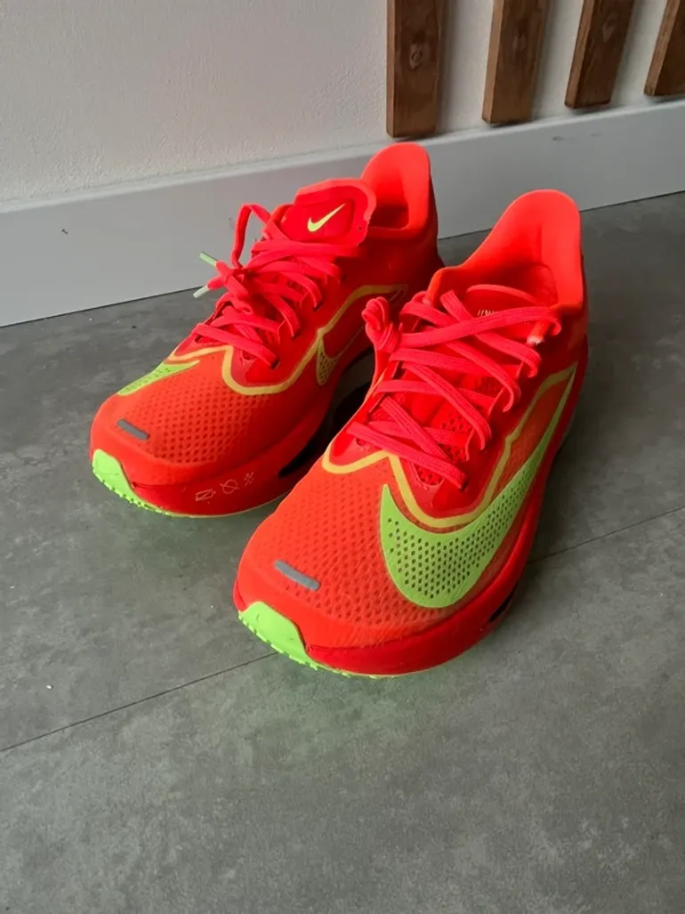Used Pegasus Nike ZoomX Fly 6 bike — image 5 of 8