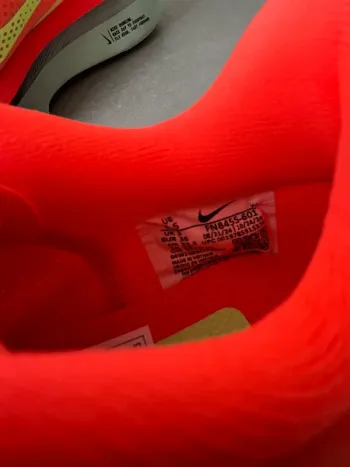 Used Pegasus Nike ZoomX Fly 6 bike — image 8 of 8