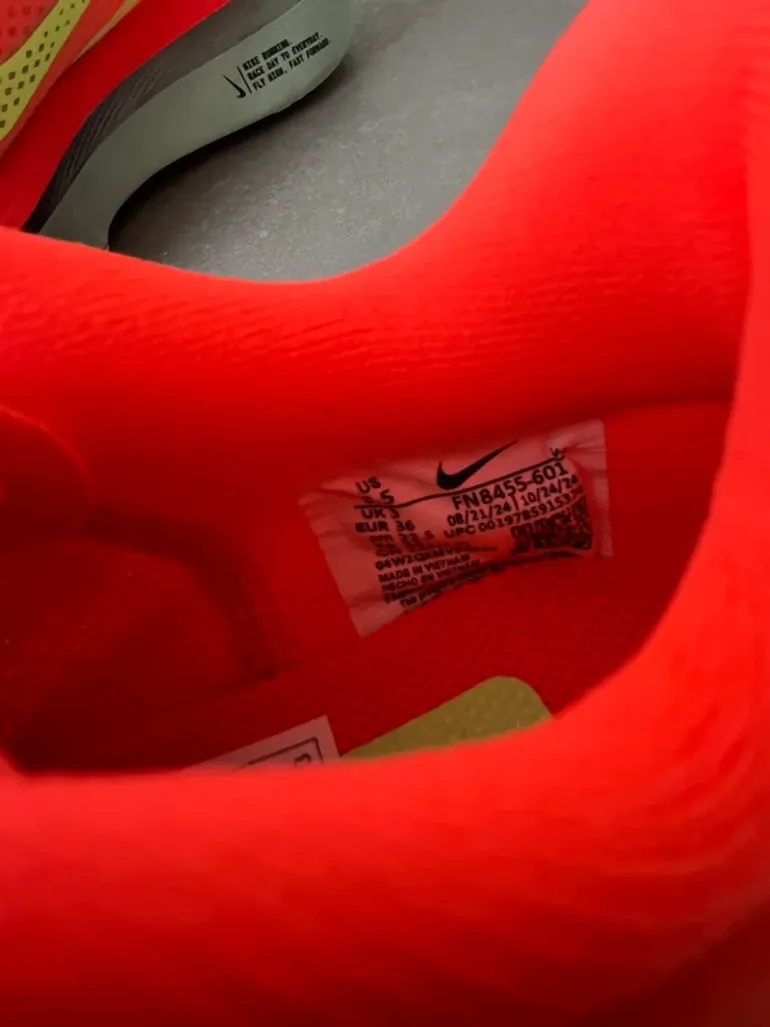 Used Pegasus Nike ZoomX Fly 6 bike — image 8 of 8