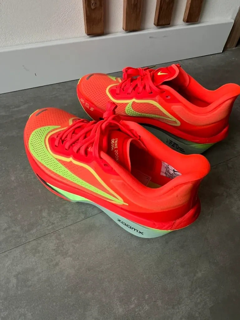 Used Pegasus Nike ZoomX Fly 6 bike — image 6 of 8