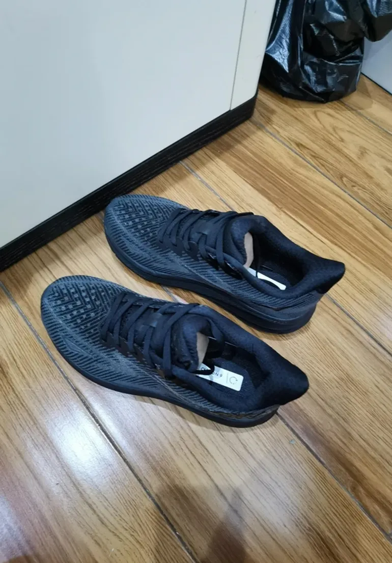 Tweedehands Hoka Black shoes size 38 bike — afbeelding 4 van 4