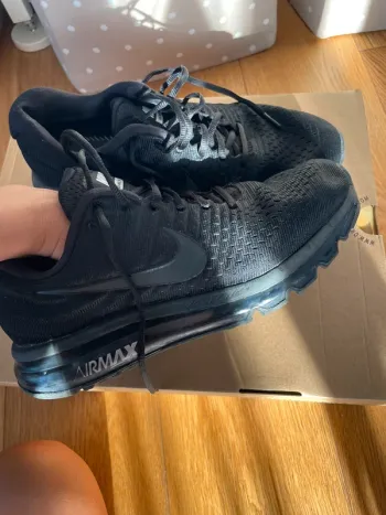 Nike Airmax Running Shoes d'occasion